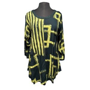 Lyng Tunic Top Black Chartreuse Geometric 100% Rayon Lagenlook NWT